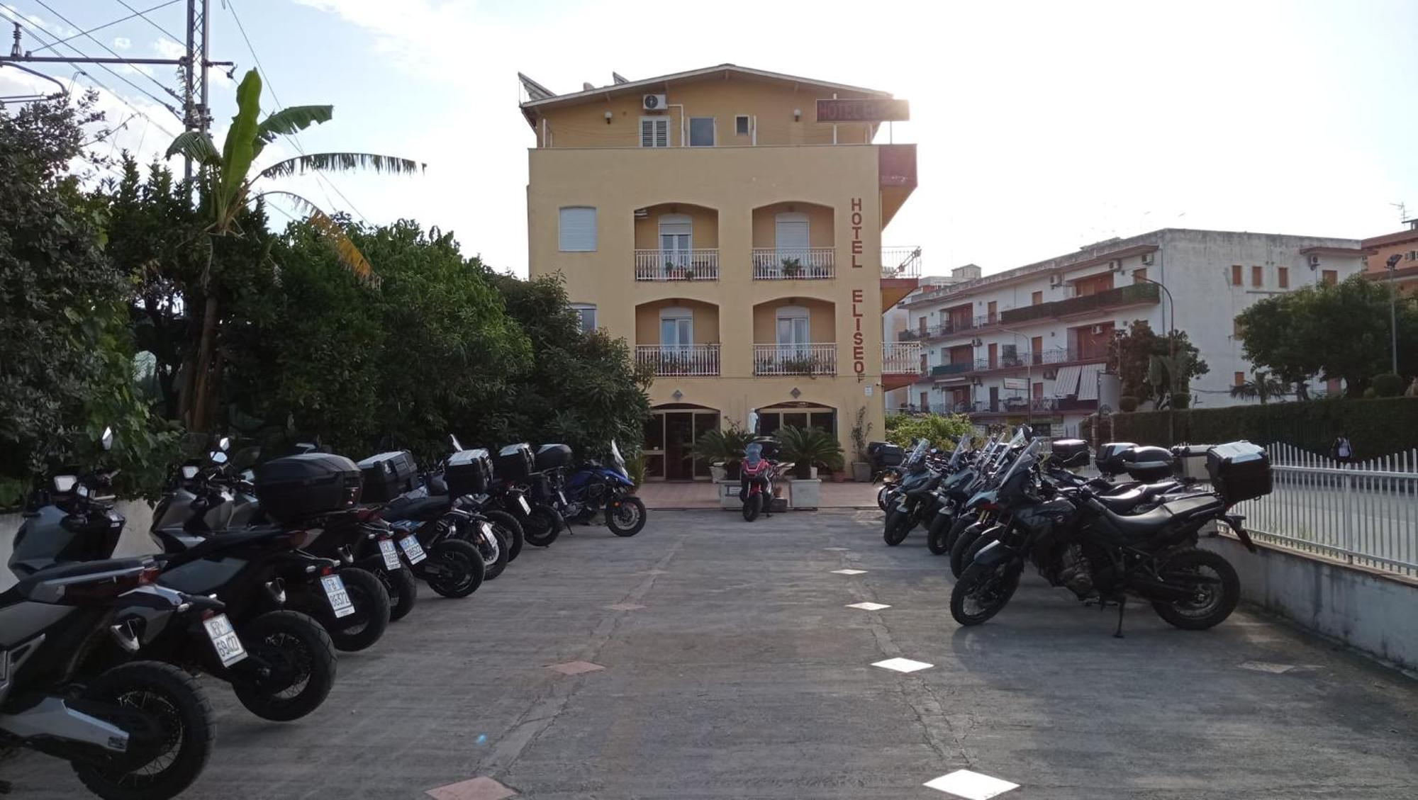 Hotel Eliseo Giardini Naxos Dış mekan fotoğraf