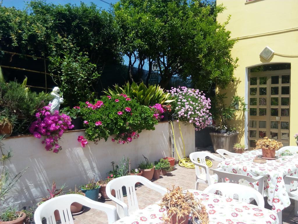 Hotel Eliseo Giardini Naxos Dış mekan fotoğraf