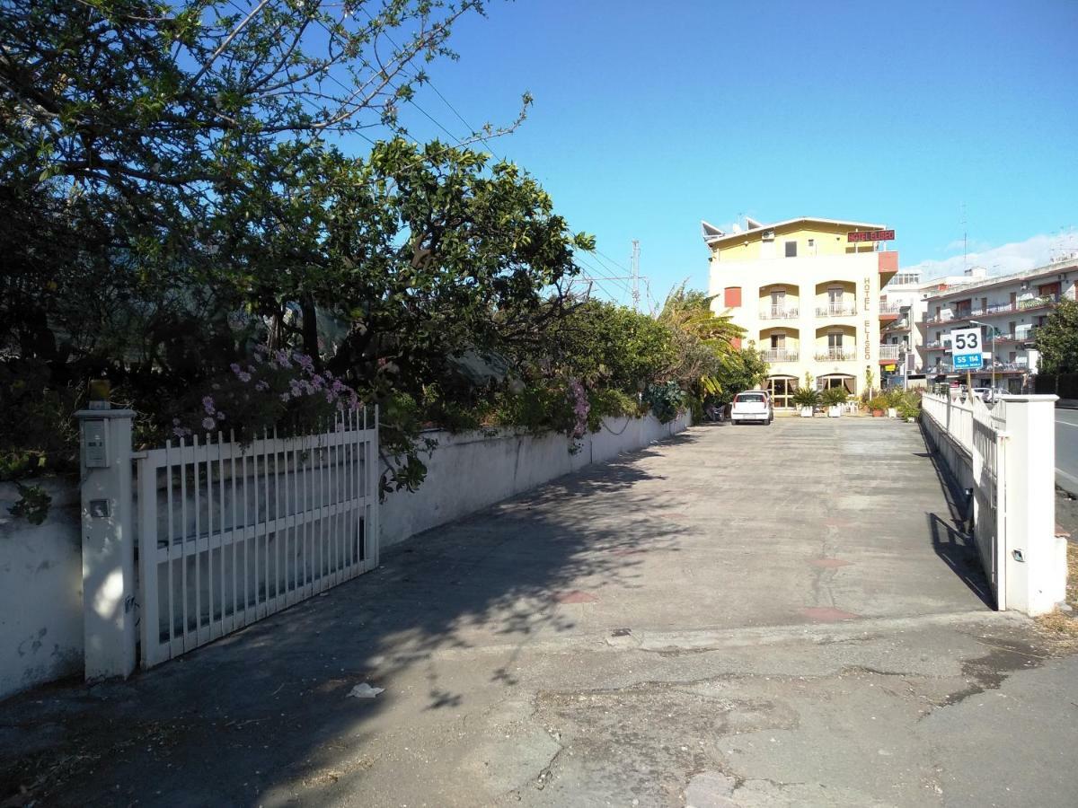 Hotel Eliseo Giardini Naxos Dış mekan fotoğraf